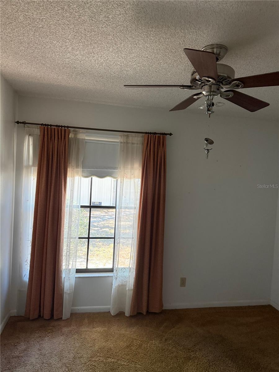 Image 34 of 69 For 603 Royan Way