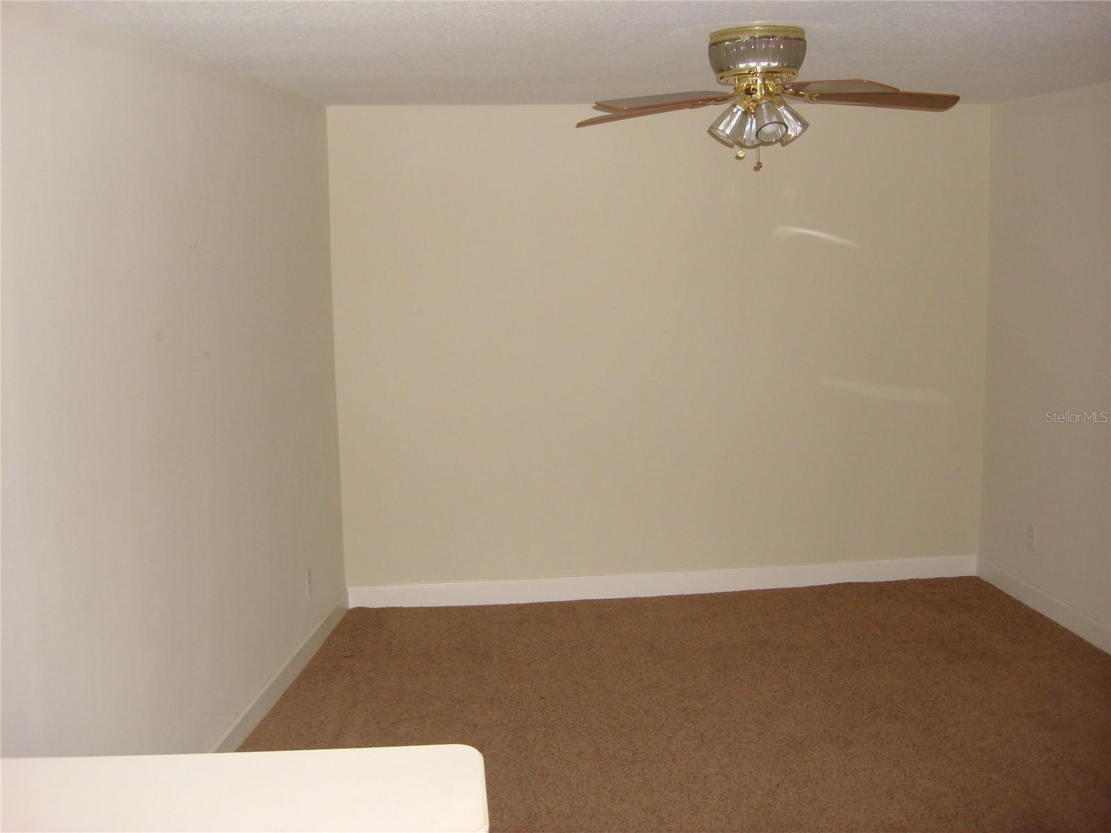 Image 42 of 69 For 603 Royan Way