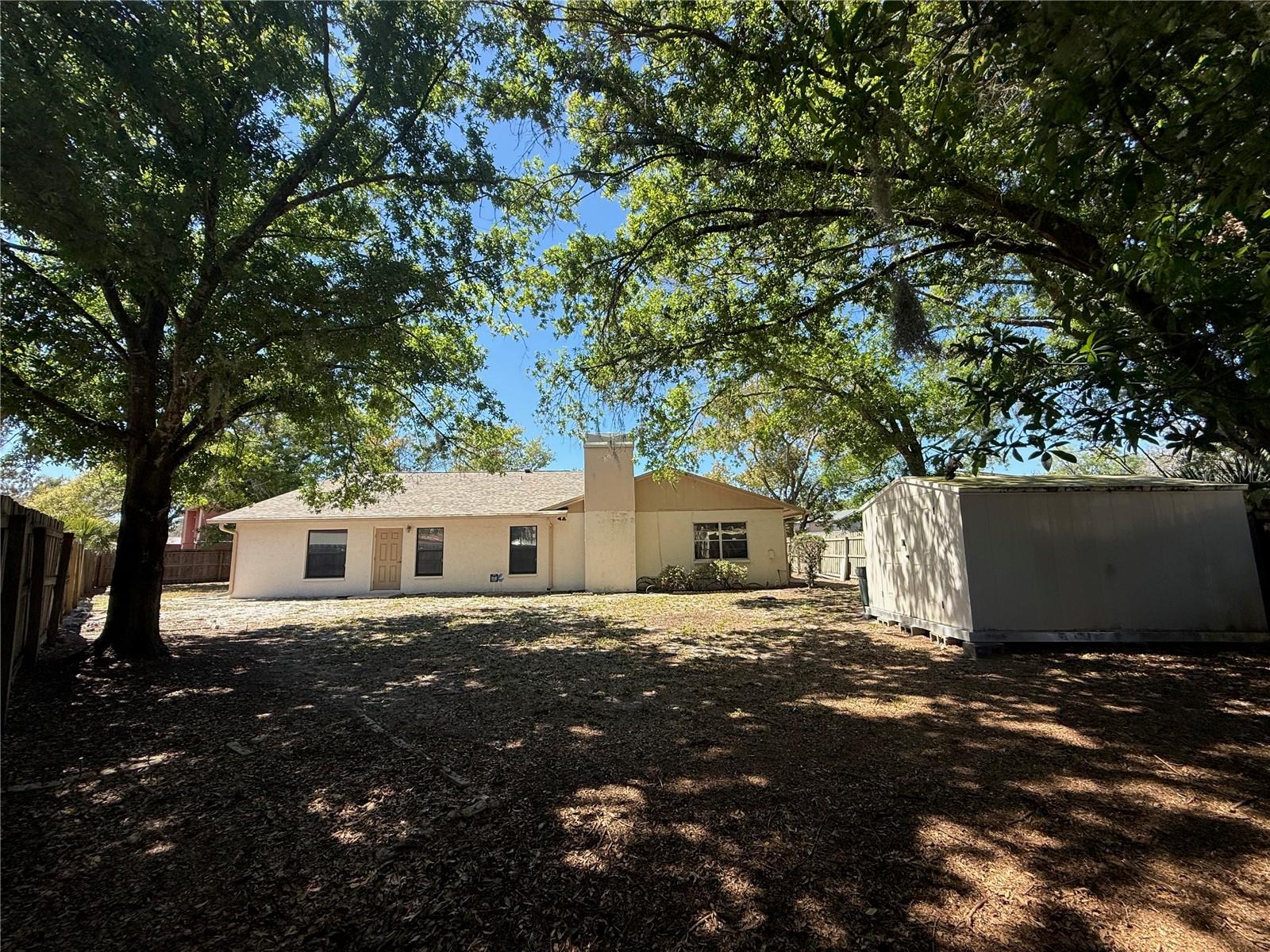 Image 5 of 69 For 603 Royan Way