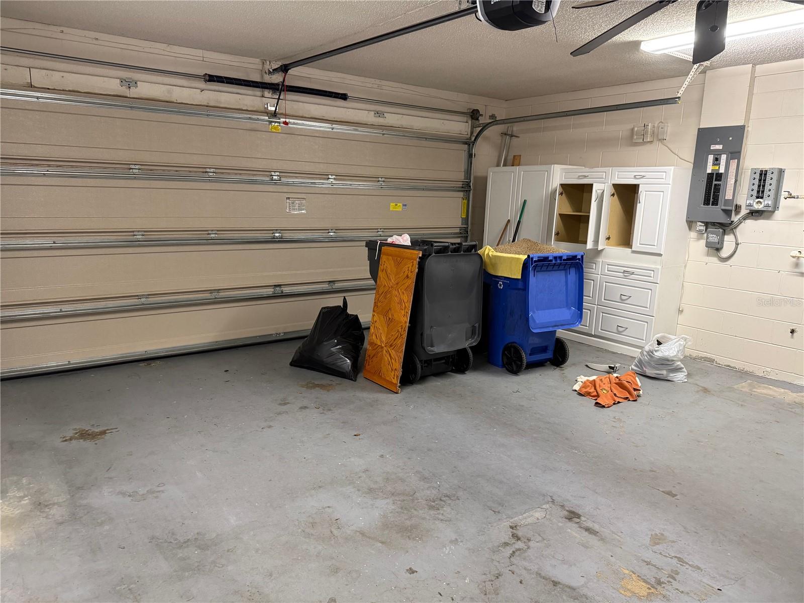 Image 51 of 69 For 603 Royan Way