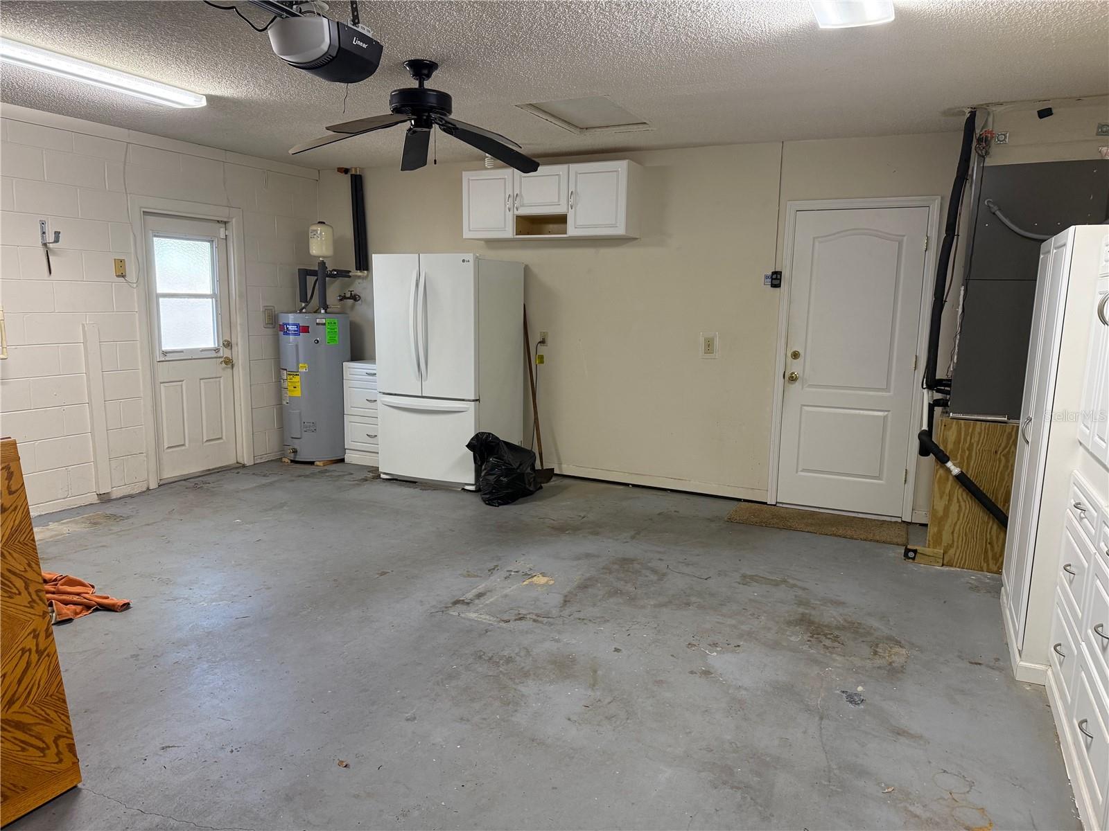 Image 52 of 69 For 603 Royan Way