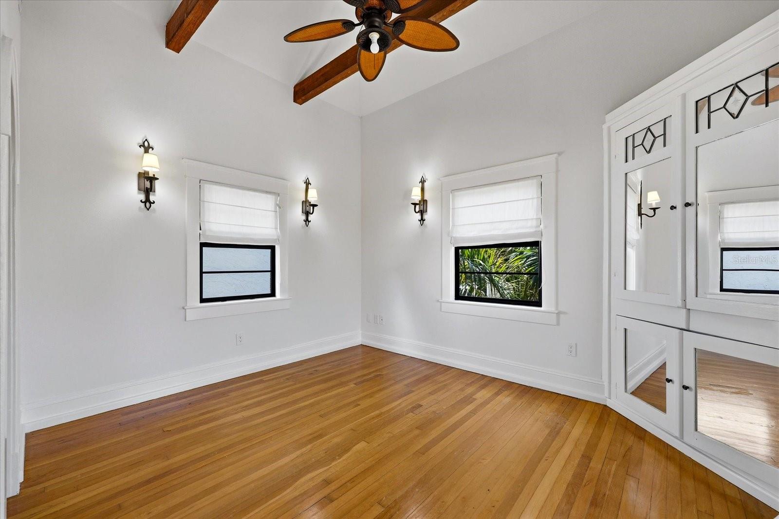 Image 26 of 54 For 1529 Maple Street