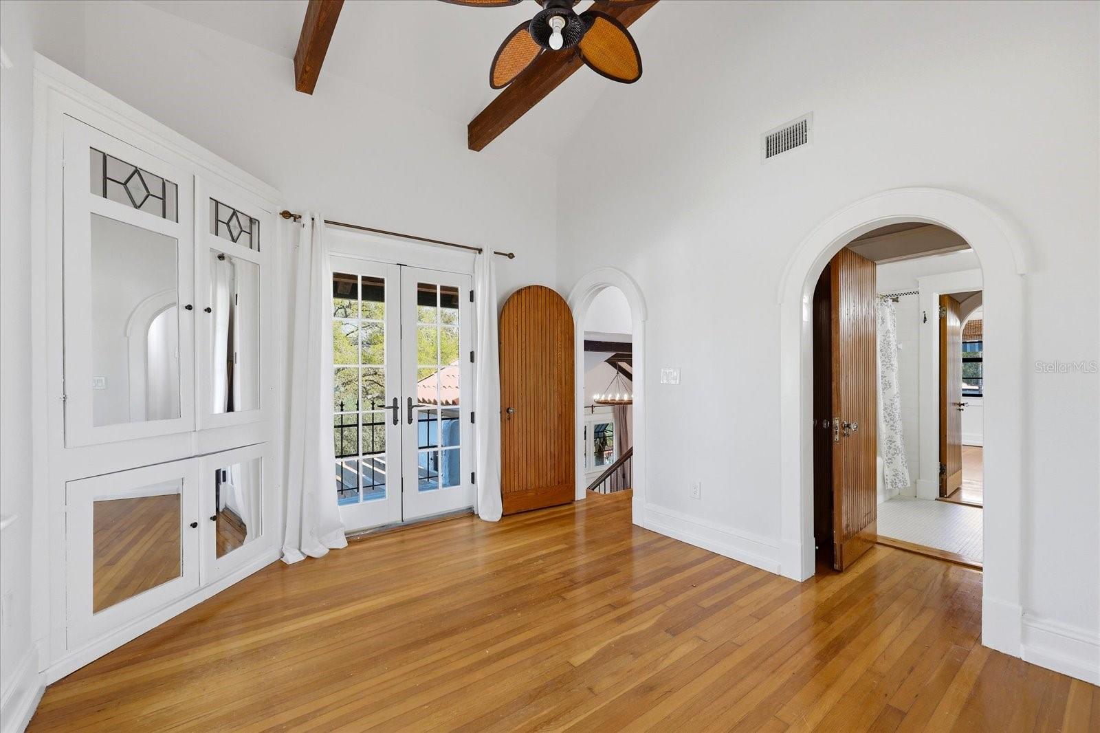 Image 27 of 54 For 1529 Maple Street