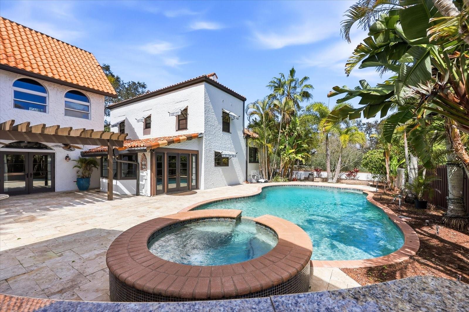 Image 37 of 54 For 1529 Maple Street