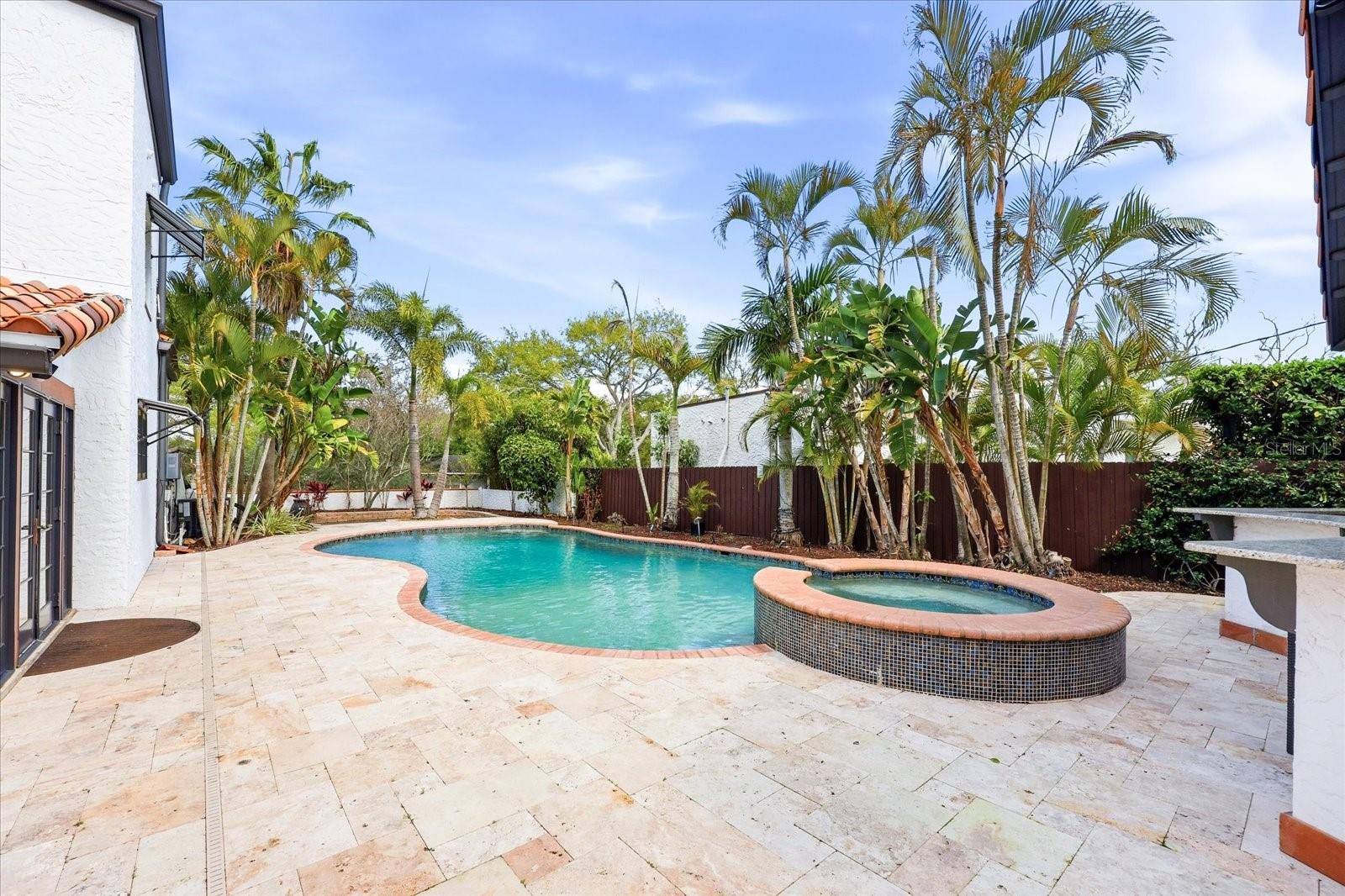 Image 42 of 54 For 1529 Maple Street