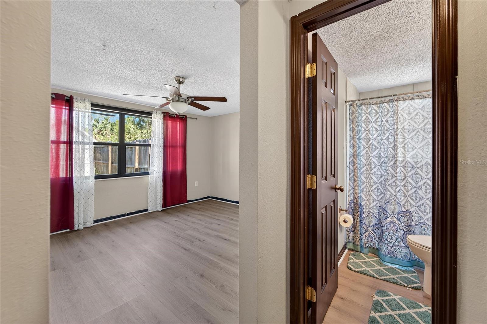 Image 16 of 57 For 15821 Adobe Drive