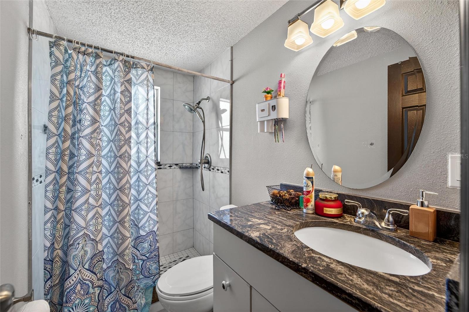 Image 22 of 57 For 15821 Adobe Drive