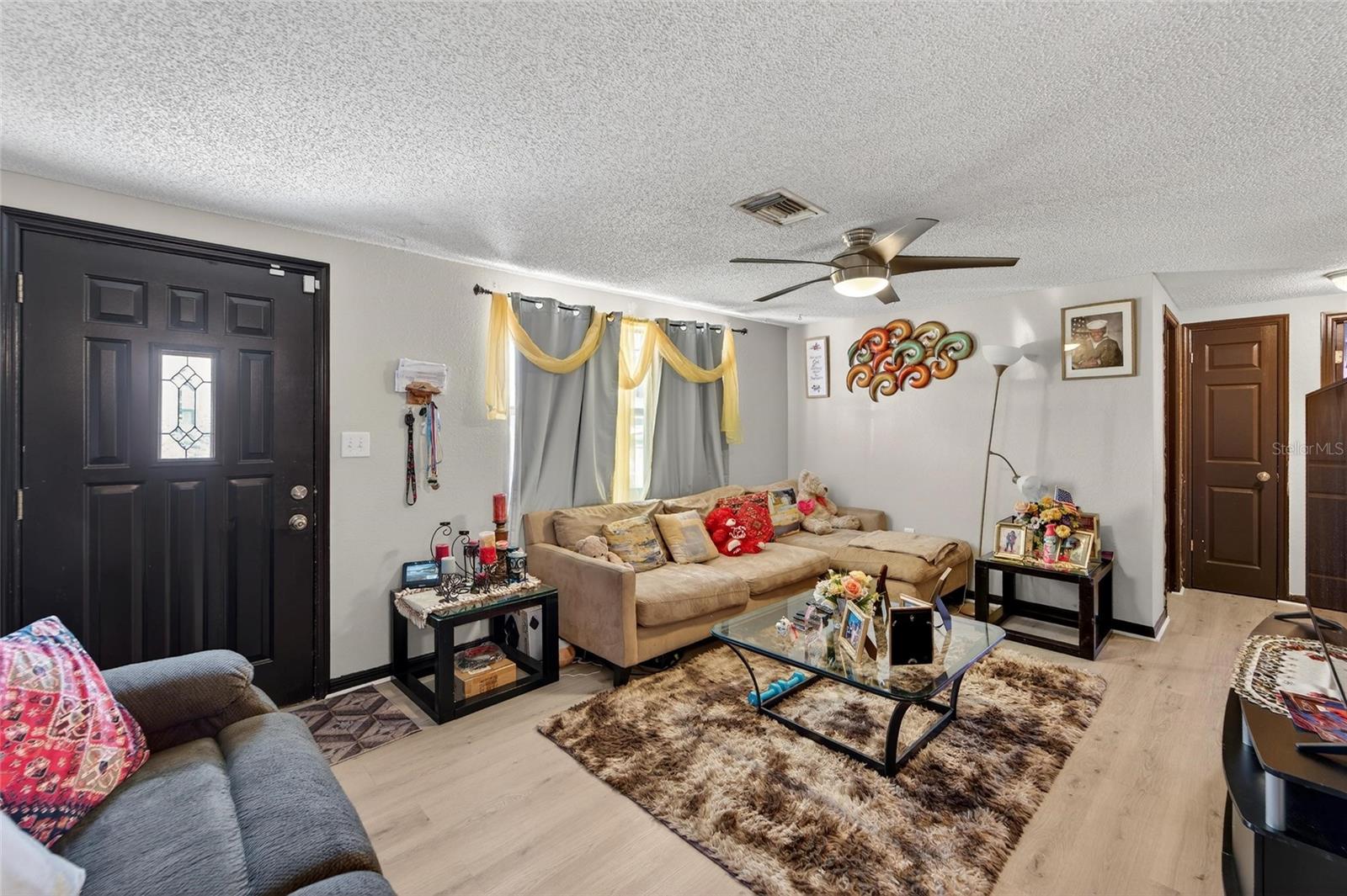 Image 4 of 57 For 15821 Adobe Drive