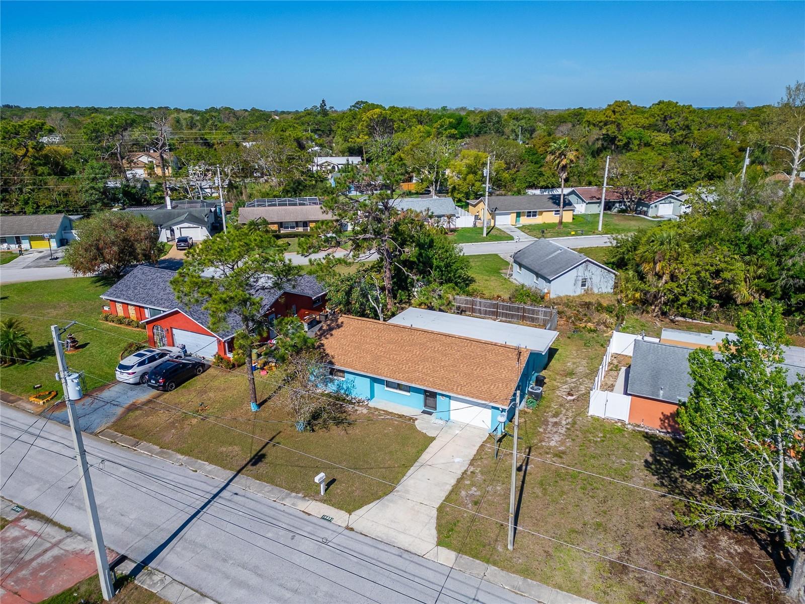 Image 40 of 57 For 15821 Adobe Drive