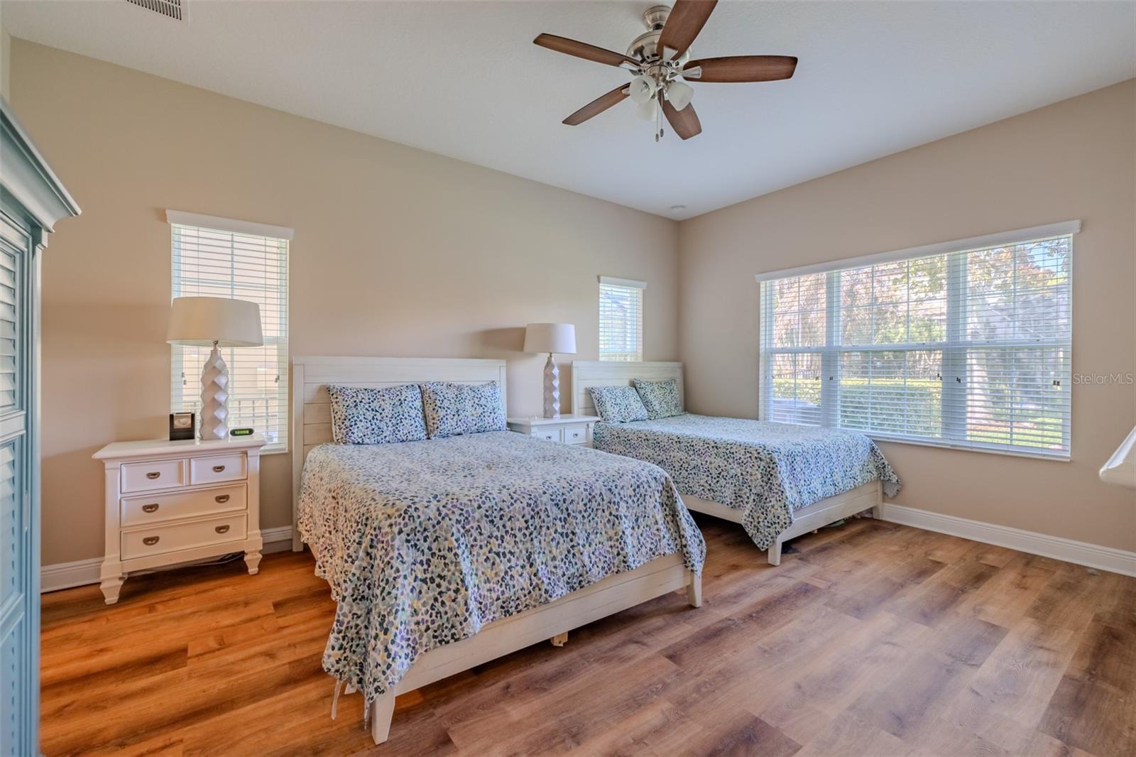 Image 22 of 59 For 5927 Jasper Glen Drive