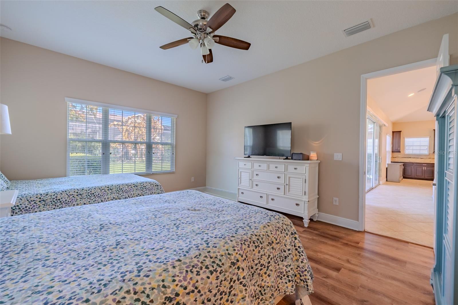 Image 24 of 59 For 5927 Jasper Glen Drive