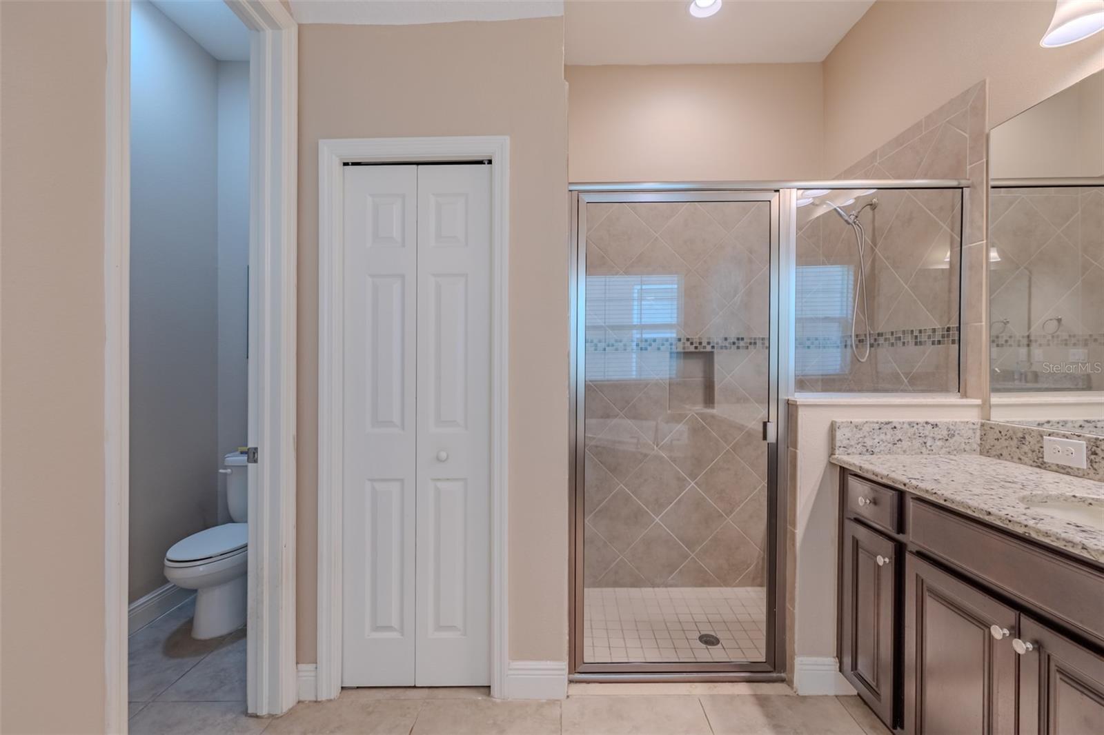 Image 27 of 59 For 5927 Jasper Glen Drive