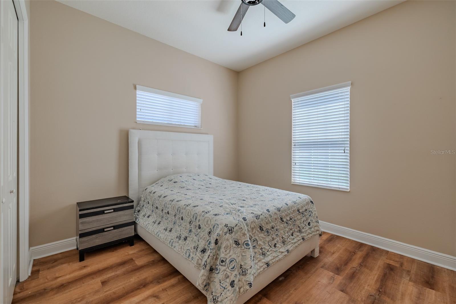 Image 30 of 59 For 5927 Jasper Glen Drive