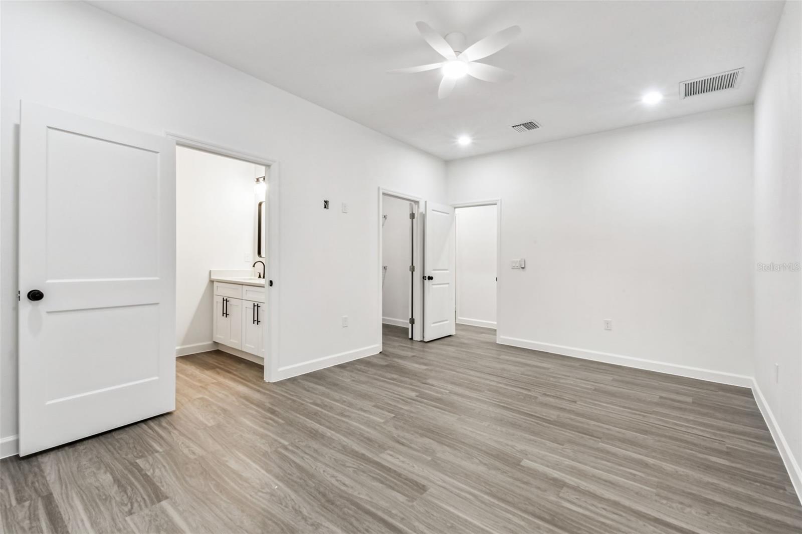 Image 14 of 18 For 14771 30th Street