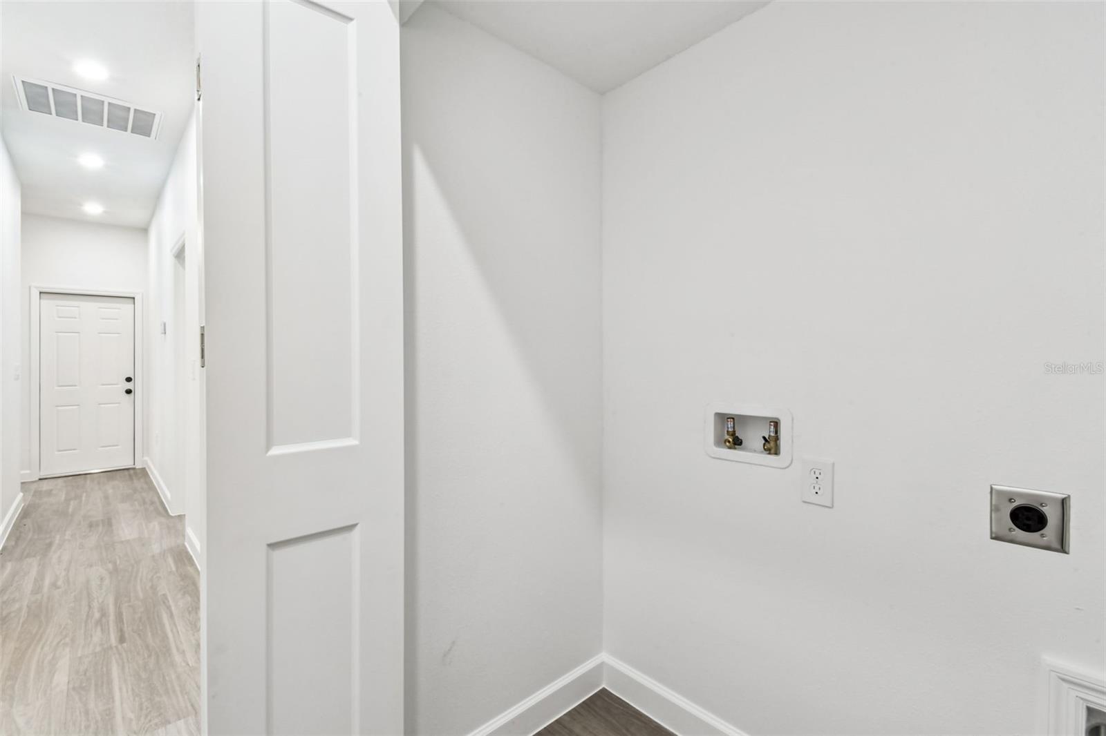 Image 16 of 18 For 14771 30th Street