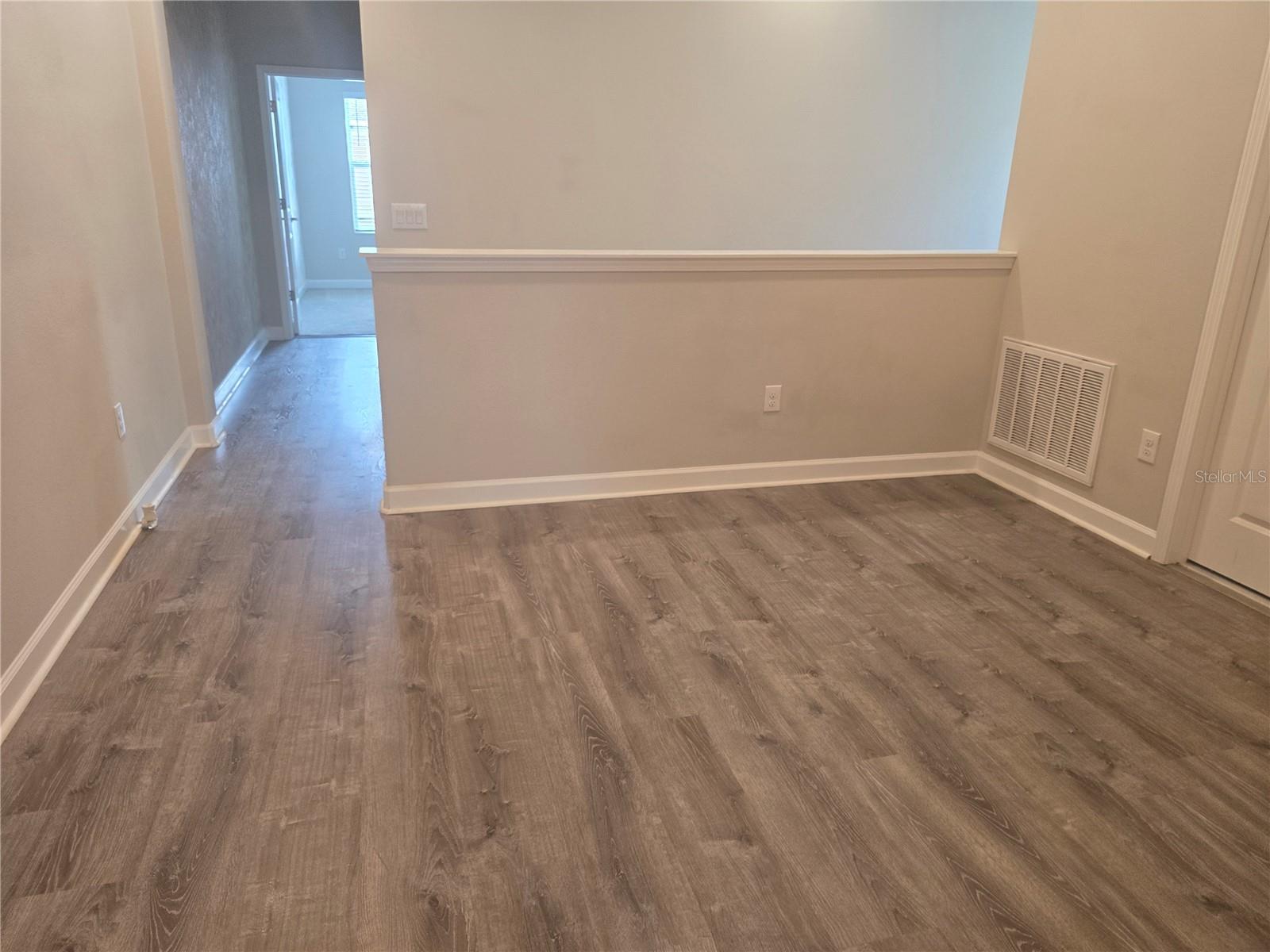 Image 17 of 27 For 18650 Noble Caspian Drive