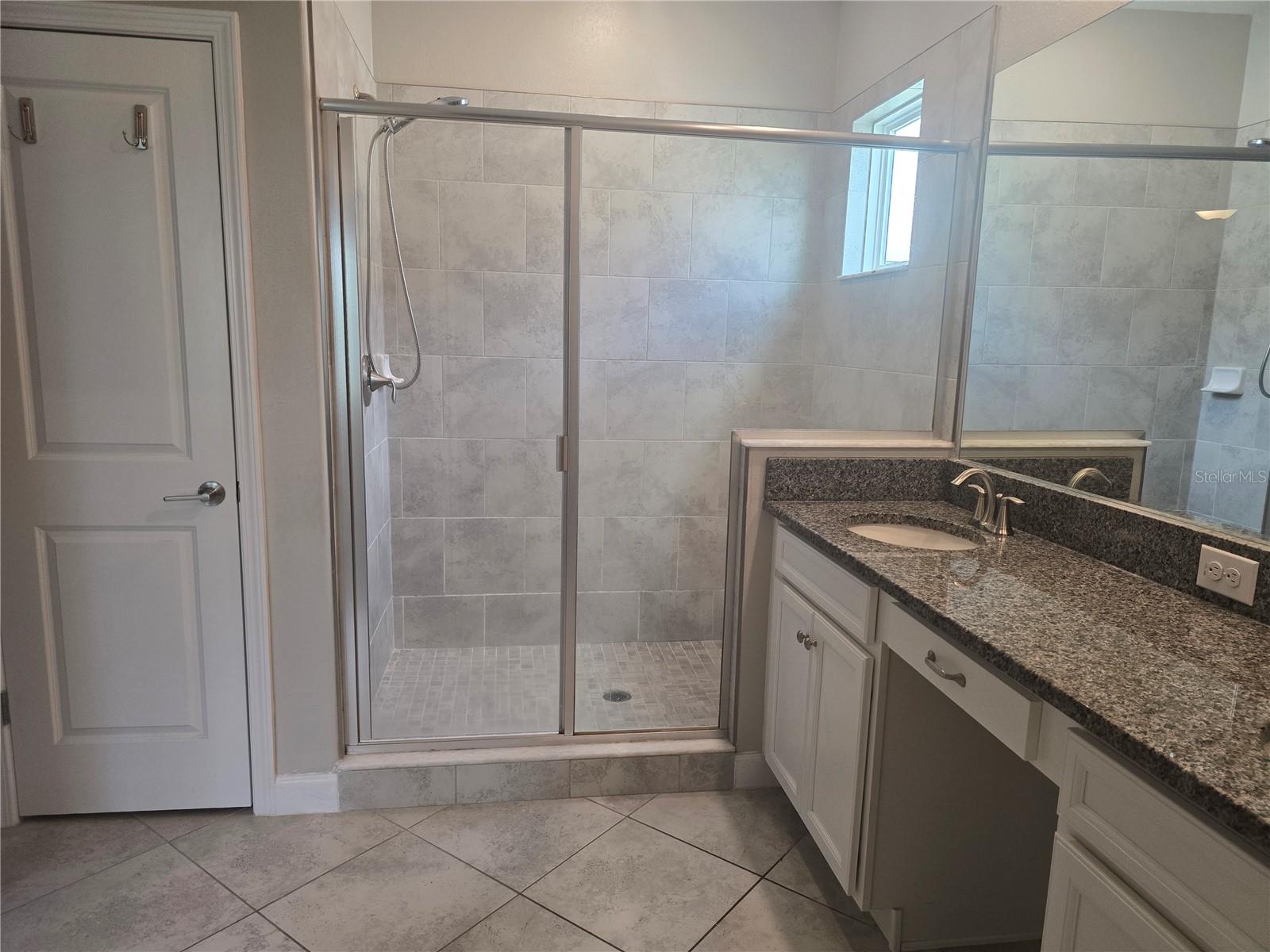 Image 19 of 27 For 18650 Noble Caspian Drive