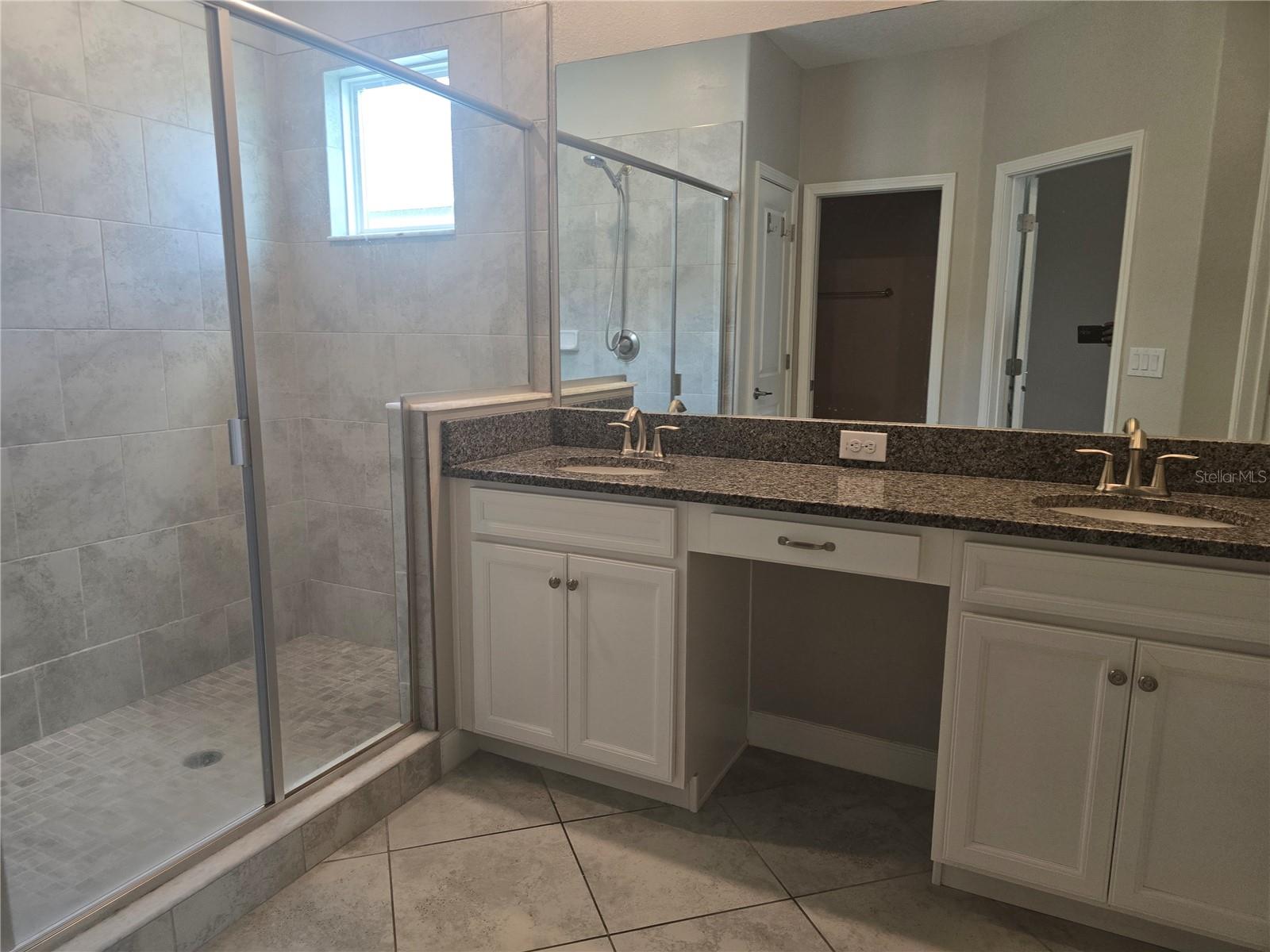 Image 20 of 27 For 18650 Noble Caspian Drive