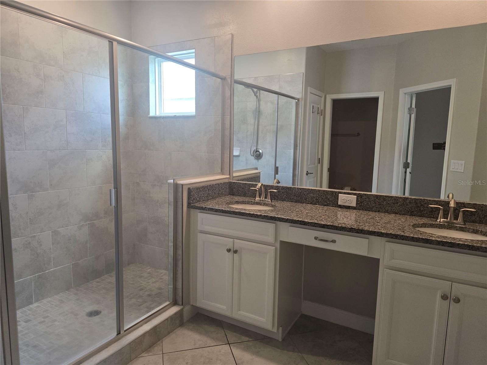 Image 22 of 27 For 18650 Noble Caspian Drive