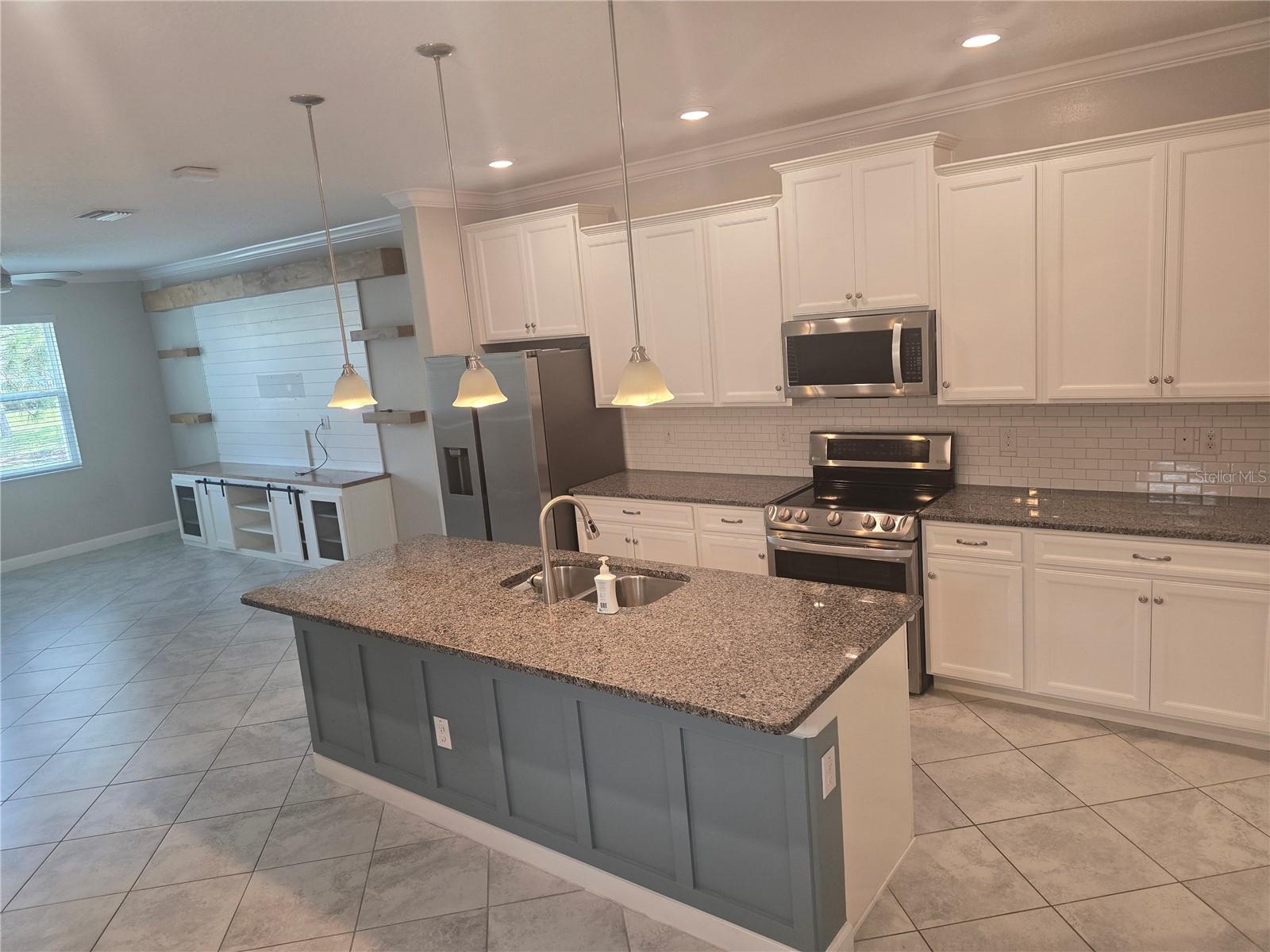 Image 23 of 27 For 18650 Noble Caspian Drive