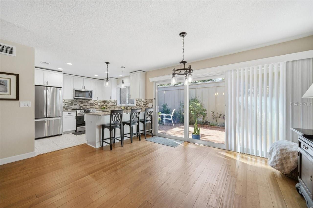 Image 11 of 38 For 10603 Carrollbrook Way 10603