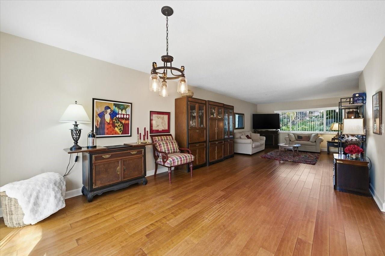 Image 14 of 38 For 10603 Carrollbrook Way 10603