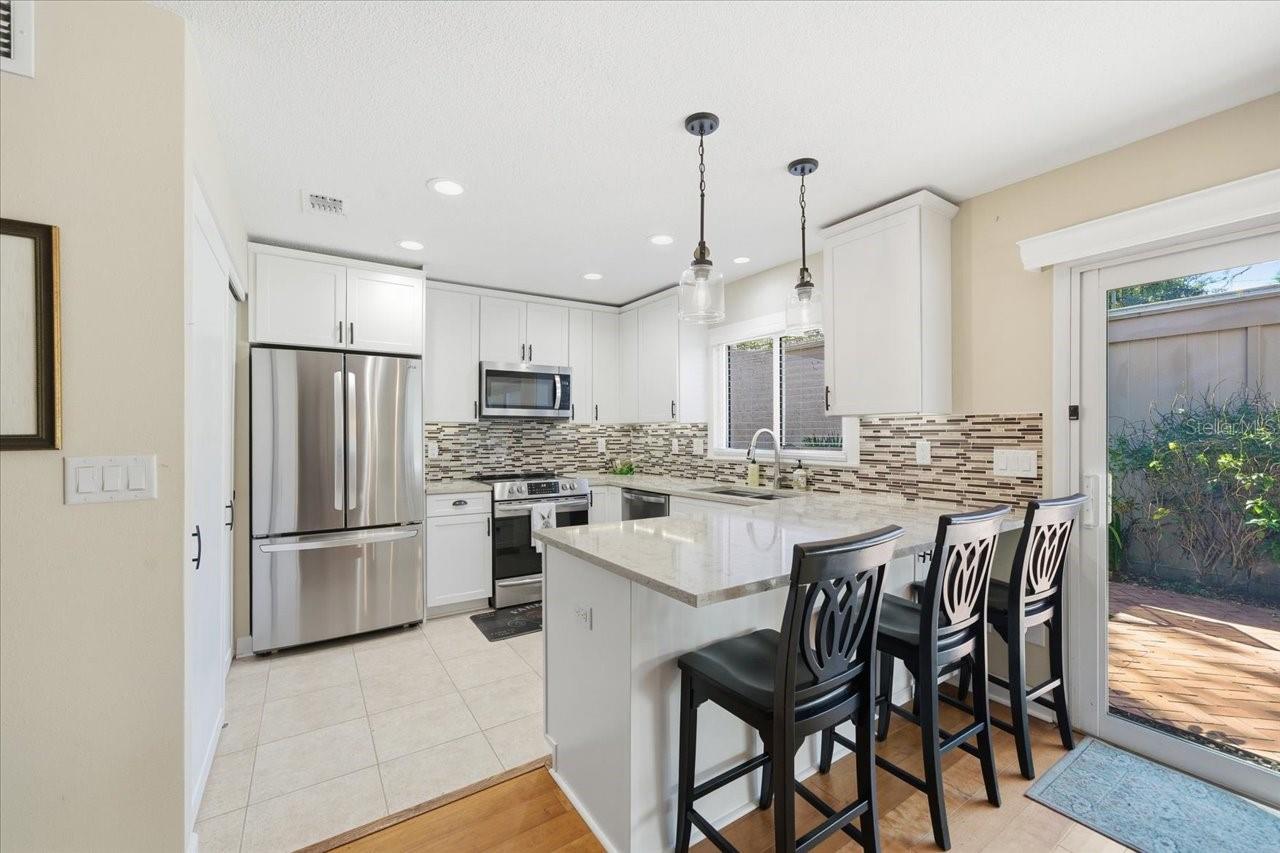 Image 7 of 38 For 10603 Carrollbrook Way 10603