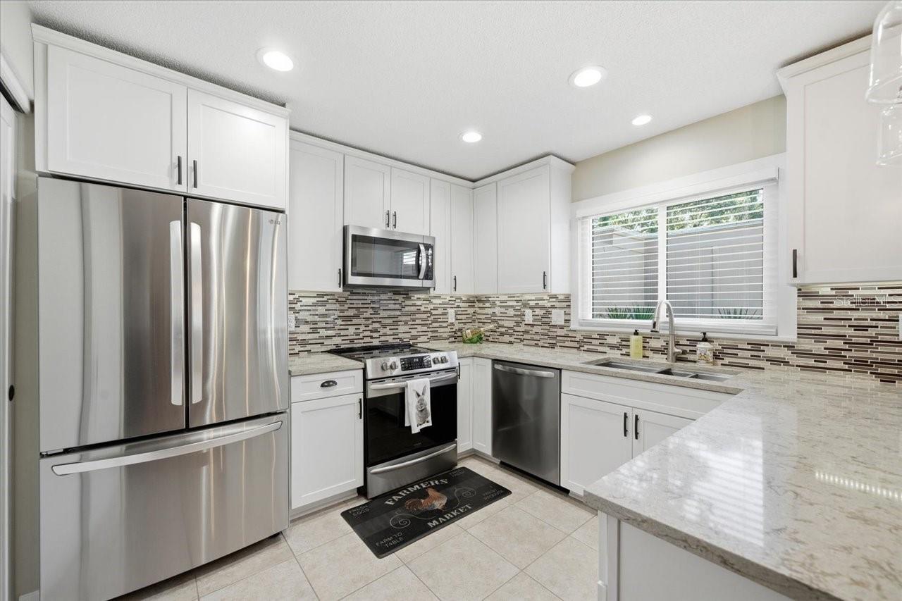 Image 8 of 38 For 10603 Carrollbrook Way 10603