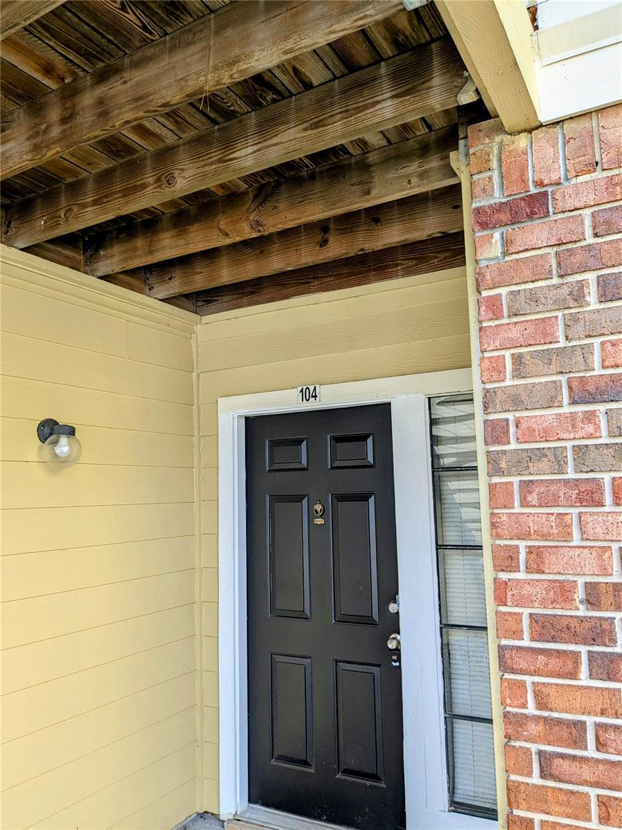 Details for 8702 Mallard Reserve Drive 104, TAMPA, FL 33614