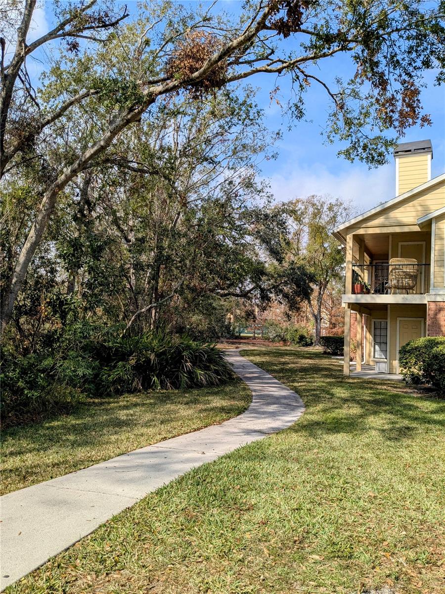 Image 16 of 20 For 8702 Mallard Reserve Drive 104