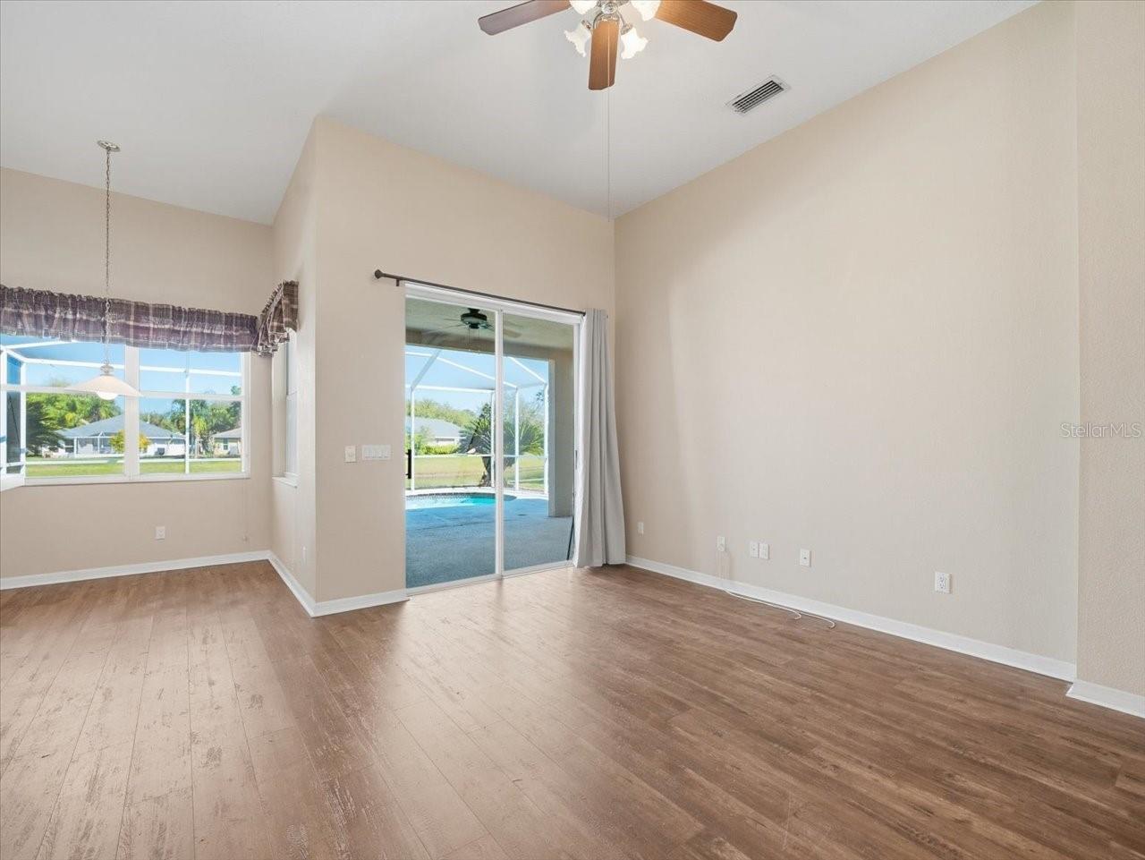 Image 13 of 48 For 19607 Morden Blush Drive