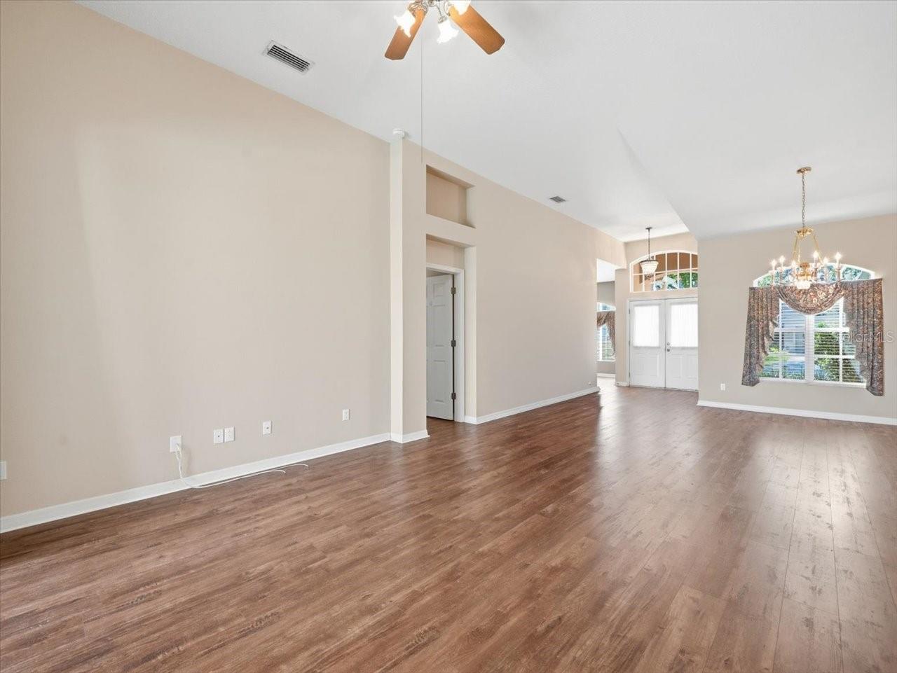 Image 14 of 48 For 19607 Morden Blush Drive