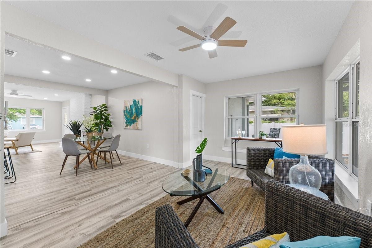 Image 15 of 34 For 2530 Diana Street