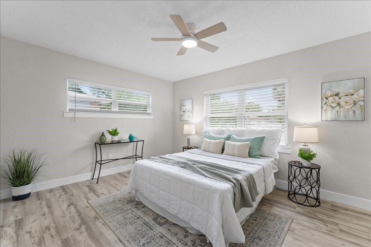 Image 16 of 34 For 2530 Diana Street