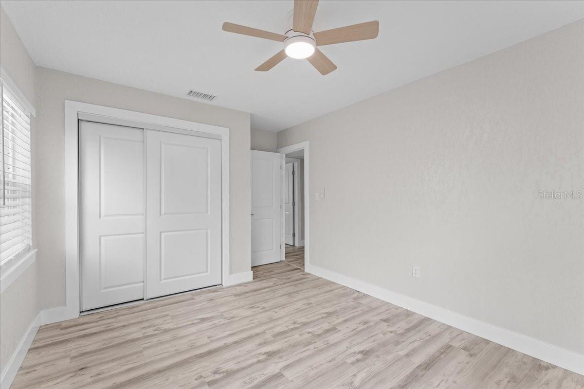 Image 26 of 34 For 2530 Diana Street