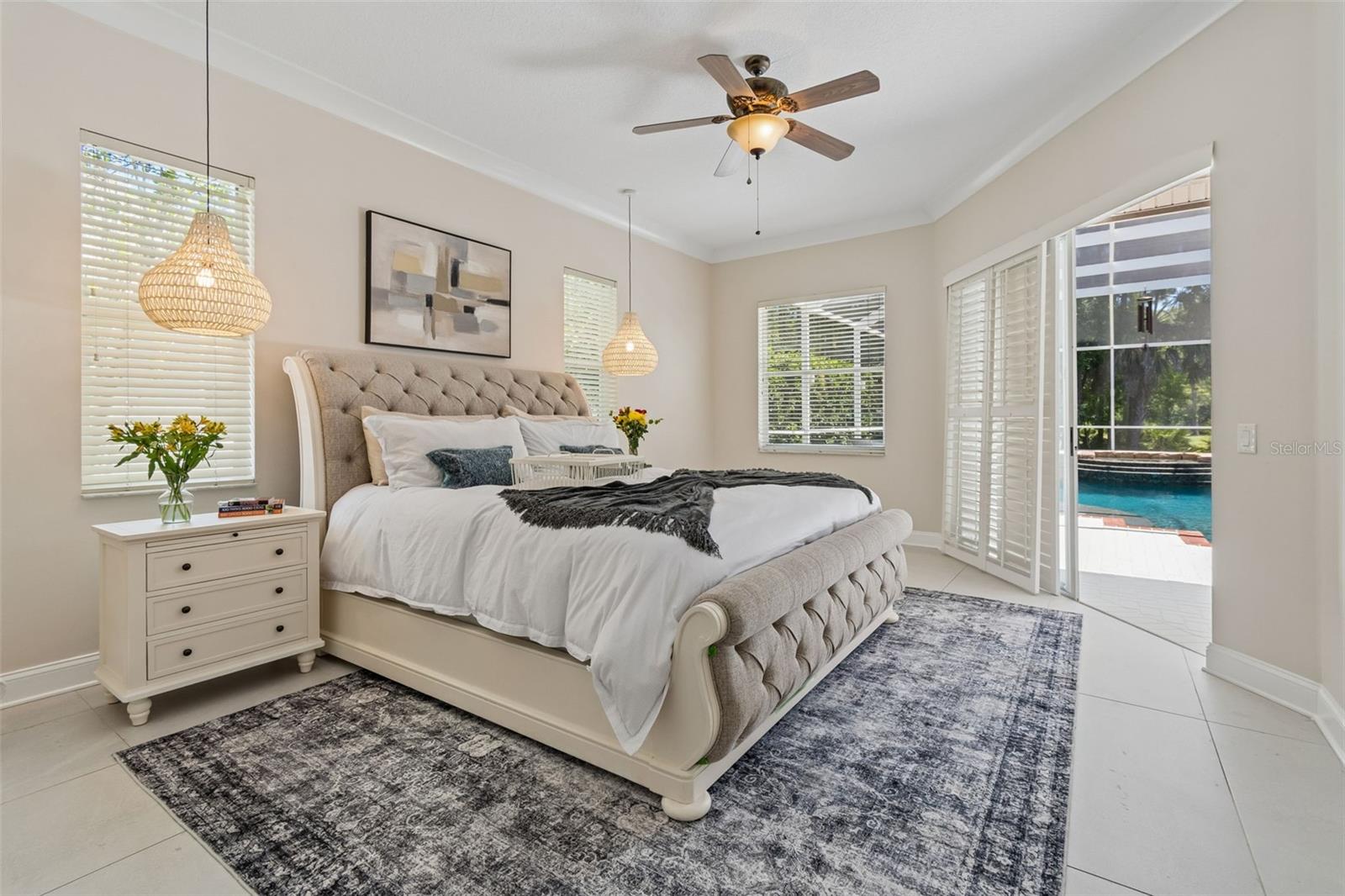 Image 10 of 95 For 10423 Greenhedges Drive