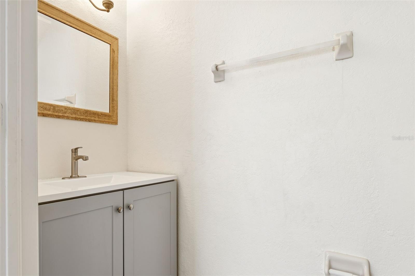 Image 11 of 25 For 14902 Par Club Circle