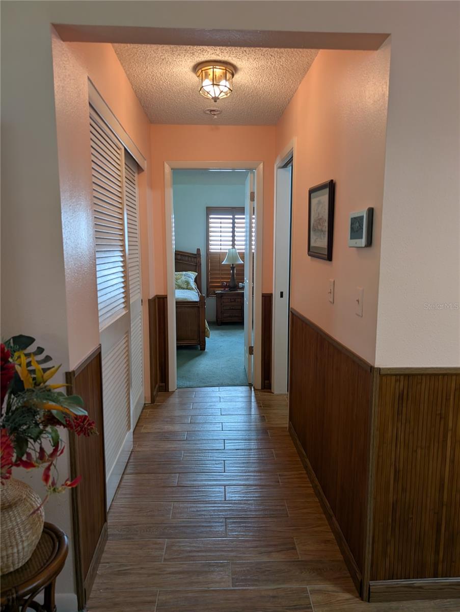 Image 26 of 73 For 9204 36th Way N 6