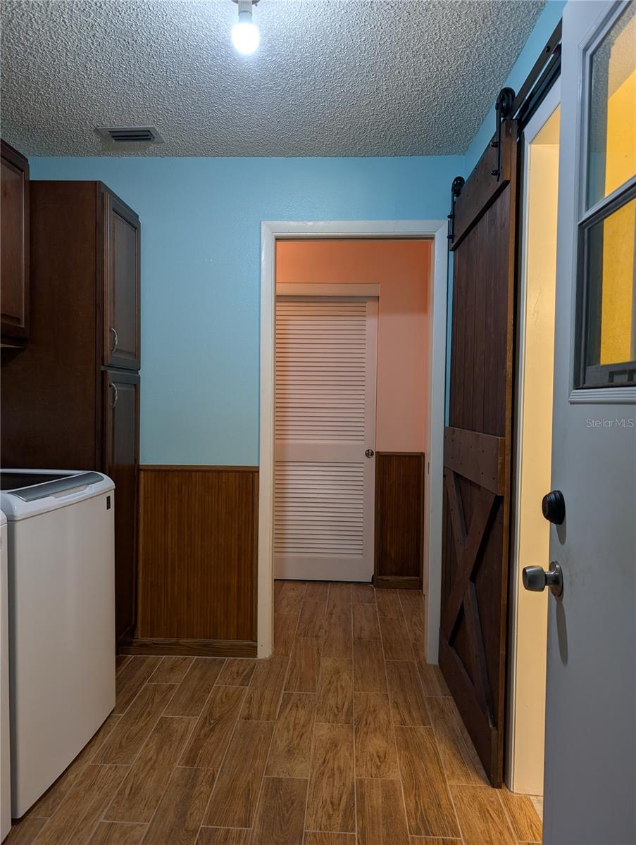 Image 40 of 73 For 9204 36th Way N 6