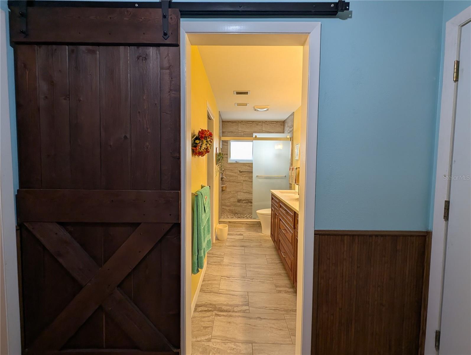 Image 41 of 73 For 9204 36th Way N 6