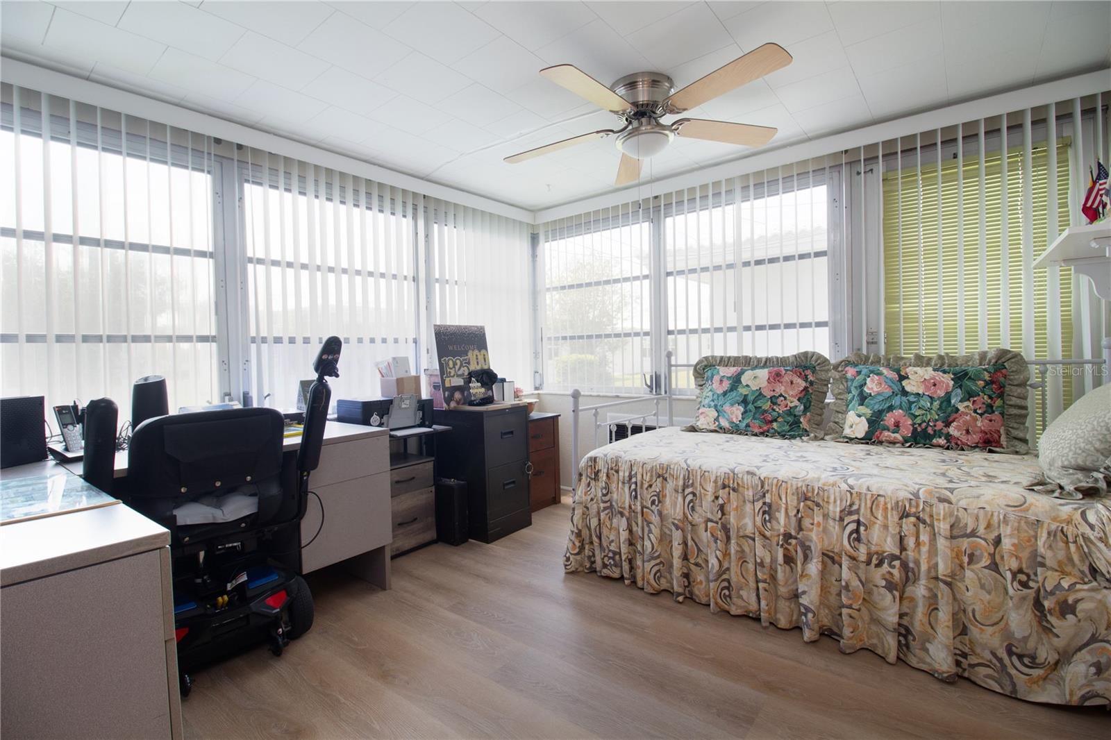 Image 17 of 27 For 4434 100th Avenue N