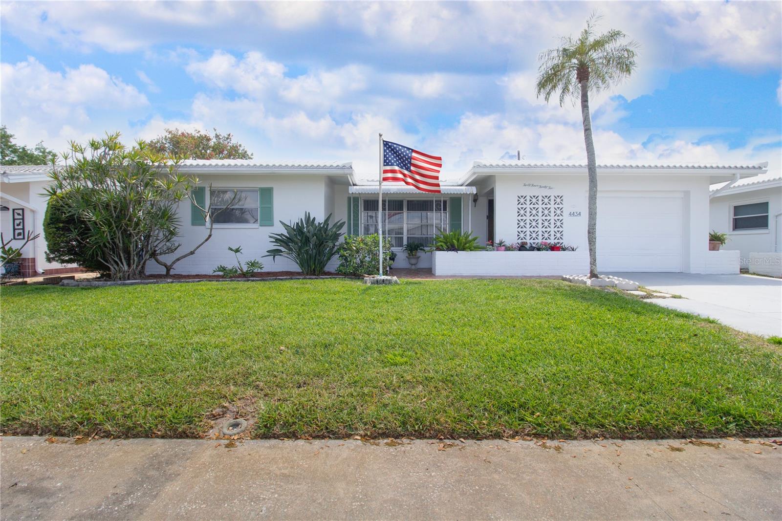 Image 3 of 27 For 4434 100th Avenue N