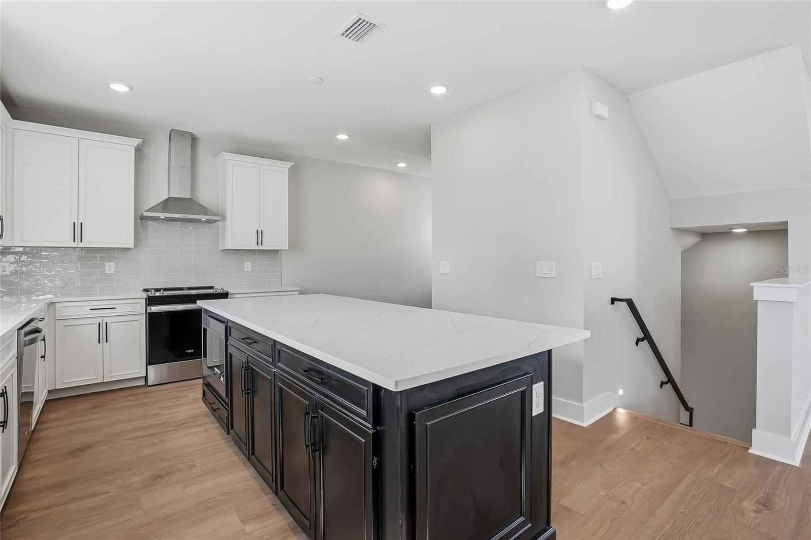 Image 20 of 50 For 3003 1st Avenue N