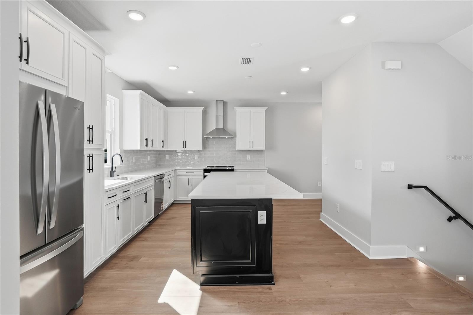 Image 21 of 50 For 3003 1st Avenue N