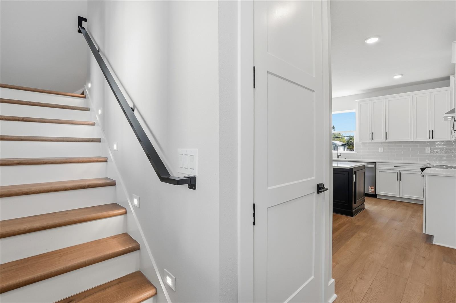 Image 26 of 50 For 3003 1st Avenue N