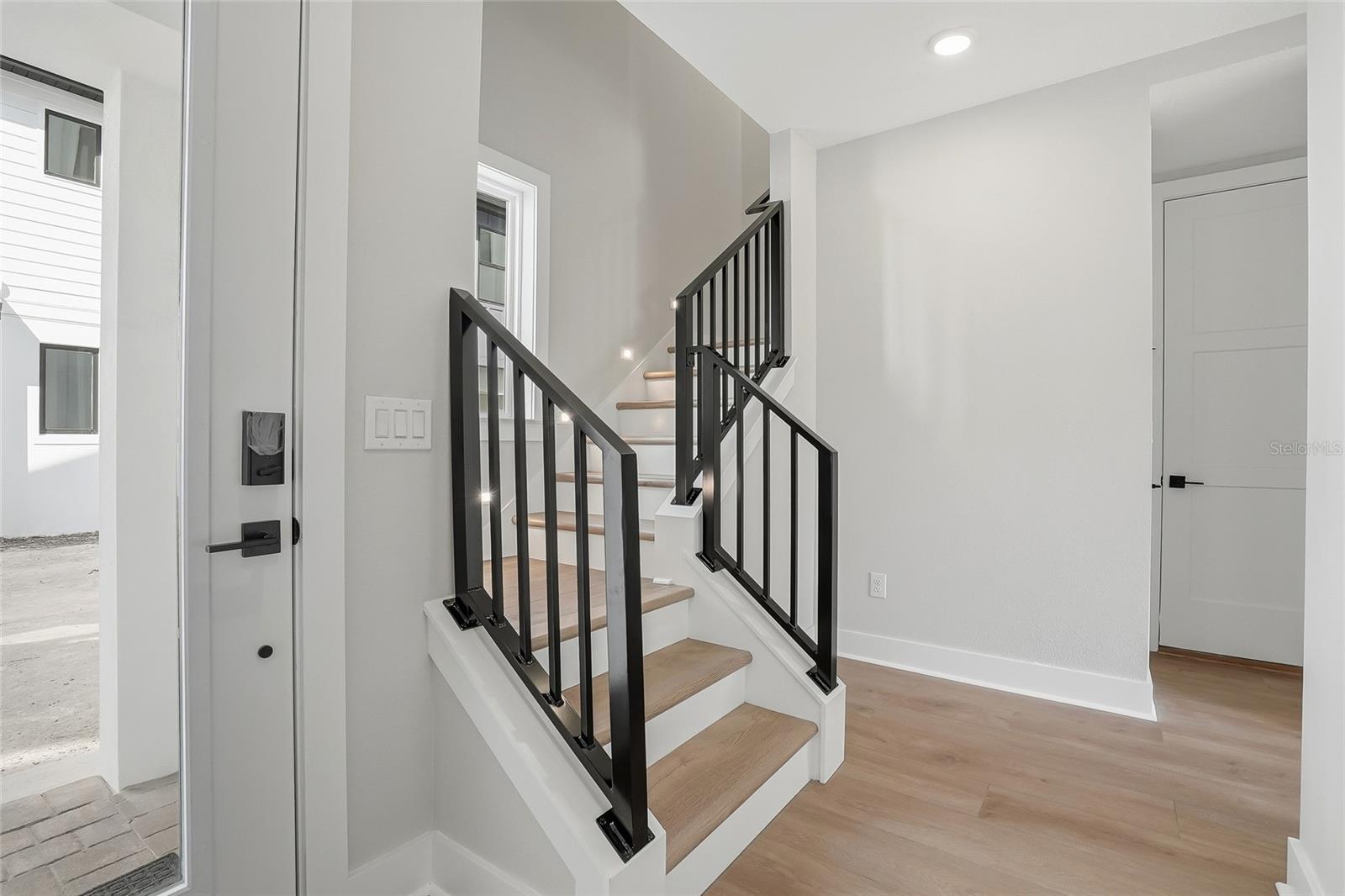 Image 3 of 50 For 3003 1st Avenue N