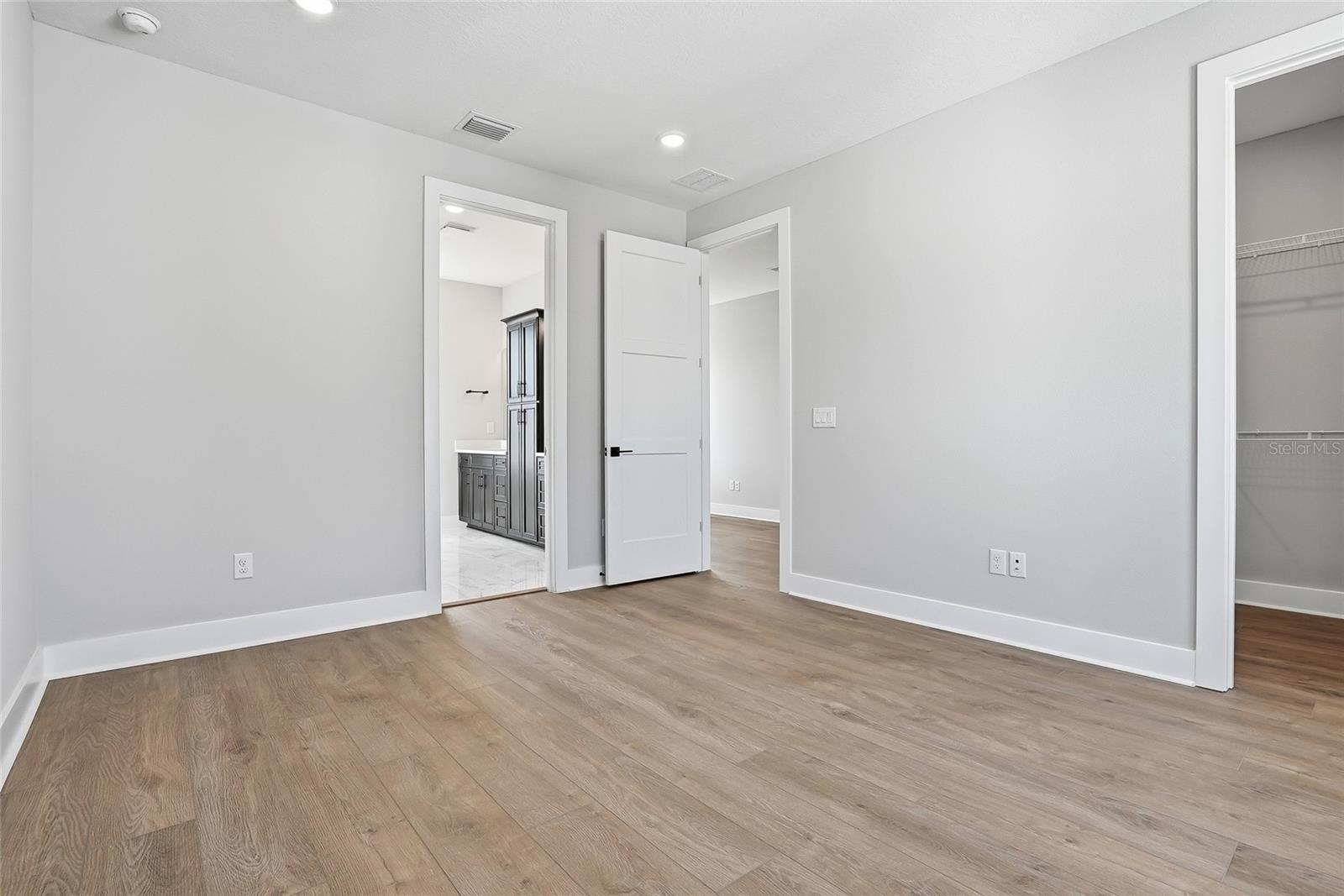 Image 31 of 50 For 3003 1st Avenue N