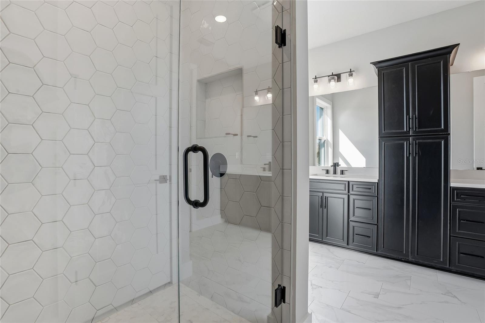 Image 38 of 50 For 3003 1st Avenue N