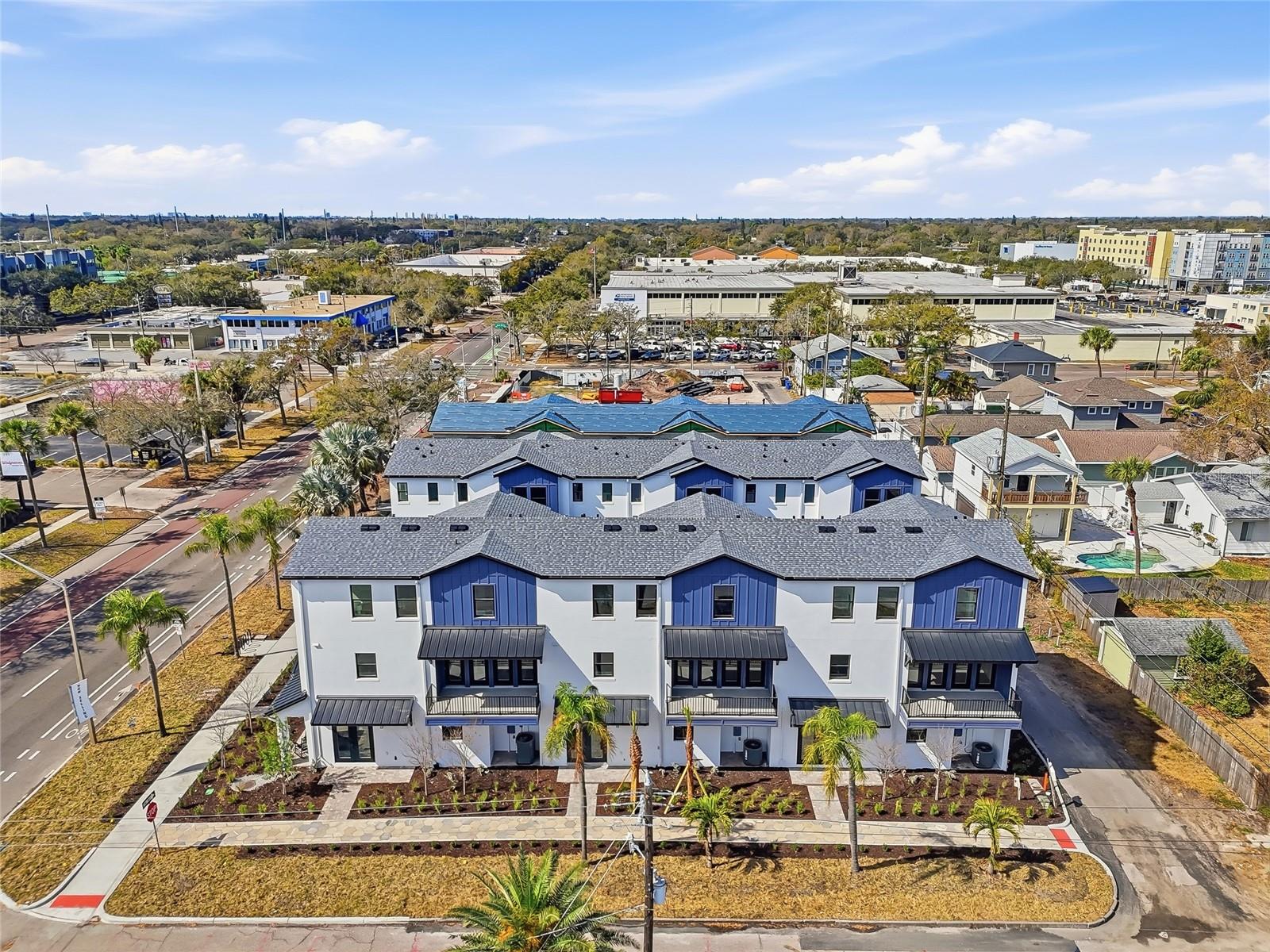 Image 47 of 50 For 3003 1st Avenue N