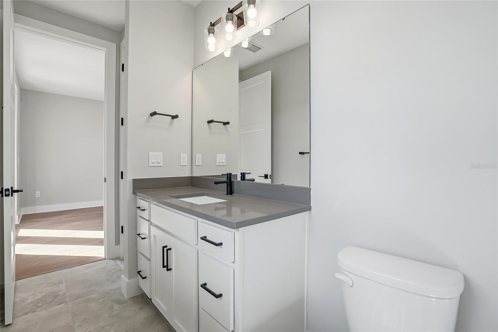 Image 9 of 50 For 3003 1st Avenue N